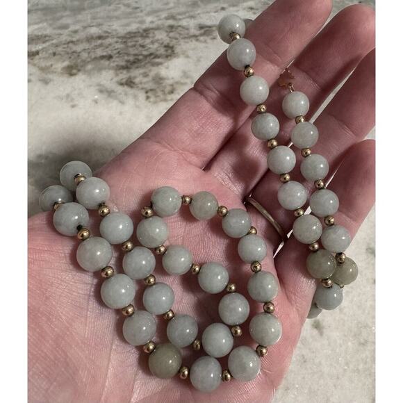 14k Gold 26” Light Green Jade Beaded Necklace Gold Spacers 54 Grams - Picture 8 of 10